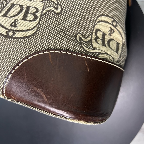 Vintage Dooney & Bourke Signature Zip Around Donegal Crest Domed Satchel Bag - Picture 10 of 16